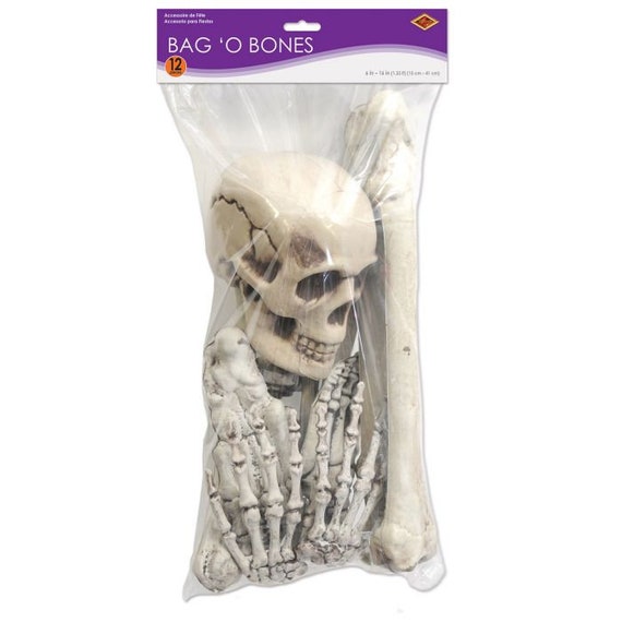 Stephen kings bag of bones hi-res stock photography and images - Alamy