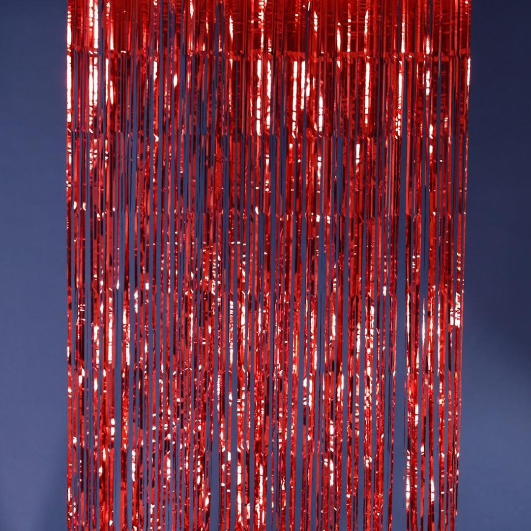 3' x 8' Red Tinsel Foil Fringe Door Window Curtain Party Decoration