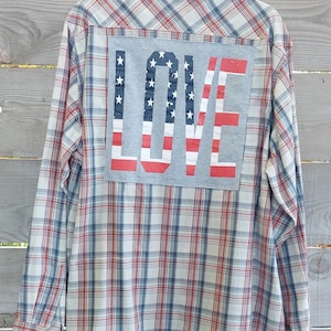 Flannel and Tee. LOVE