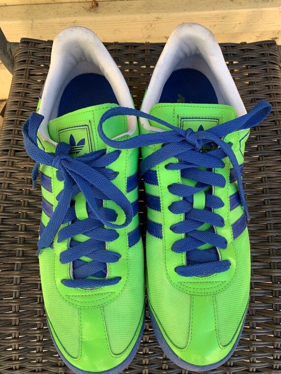 Vintage Adidas shoes men’s size 13 Seattle Seahawk