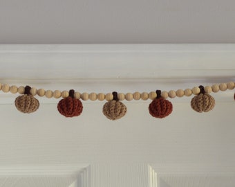 DIGITAL PATTERN Rustic Mini Pumpkin Garland with Beads Crochet Pattern