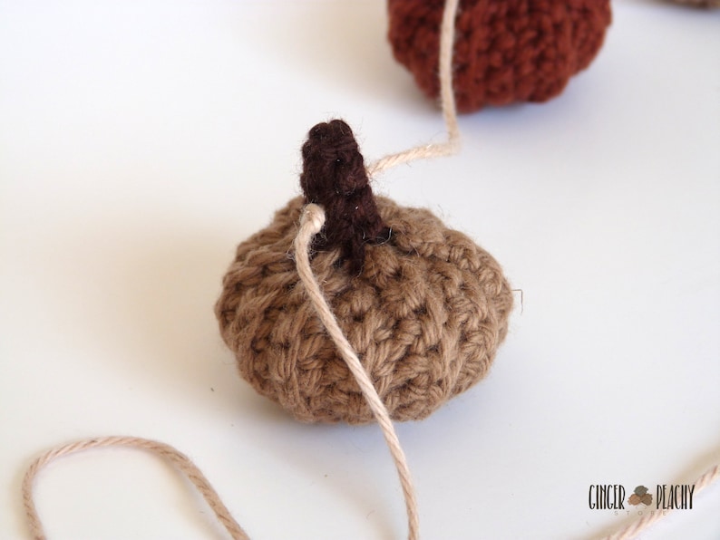 DIGITAL PATTERN Rustic Mini Pumpkin Garland with Beads Crochet Pattern image 7