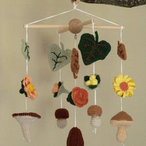 DIGITAAL PATROON Haakpatroon bos baby mobiel met bloemen