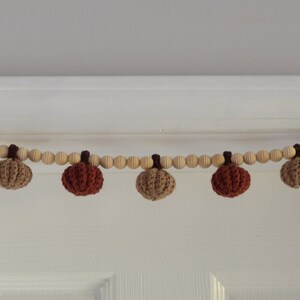 DIGITAL PATTERN Rustic Mini Pumpkin Garland with Beads Crochet Pattern image 2