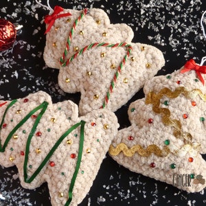 DIGITAL PATTERN Decorate-It-Yourself Velvet Tree Christmas Ornament