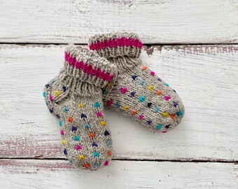 TODDLER Kids Thrummed Slippers Wool Hand Knit Grey with Rainbow Thrums Size 10