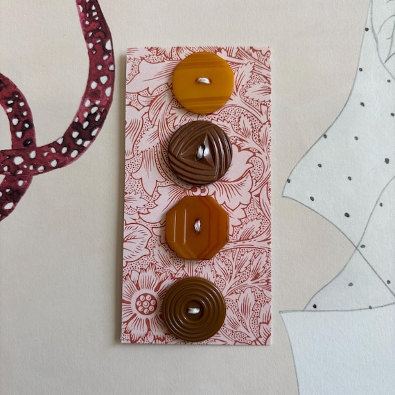 Vintage Carved Bakelite Button Set of Four - Brown, Yellow - 1940s