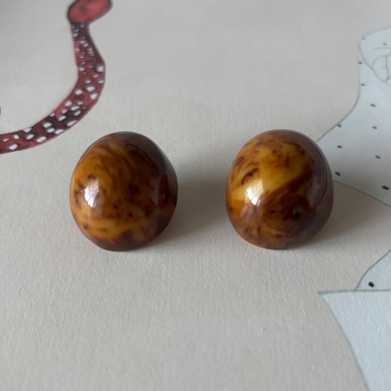 Vintage Marbled Bakelite Brown Large Oval Cabochon Pierced Earrings