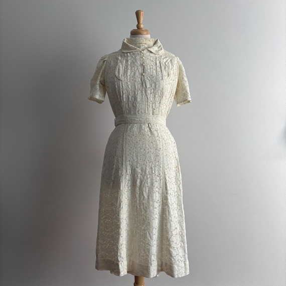 Vintage 1940s Cream Floral Lace Belted Dress / 26 waist