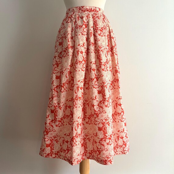 Vintage Floral Cotton Midi Skirt - Red & White Rose Print / 29 inch Waist