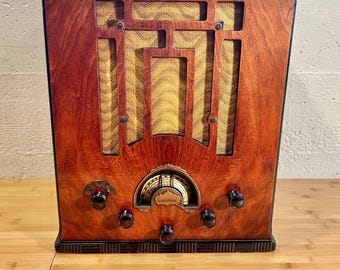 1934 Sparton 5-Band Tombstone w/Bluetooth, MP3, Elec Restored Art Deco Radio