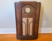 1935 Airline AM SW MP3 Console Radio, Full Electronic Restoration 62-188. Free 100mi Delivery, SHIPPING Extra