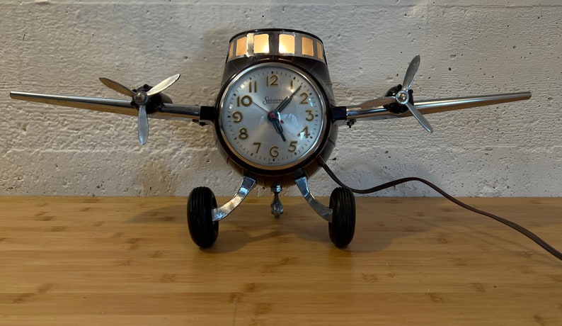 1940s Mastercrafters Sessions Airplane Clock Light, Nicely Working, Brown Bakelite image 10