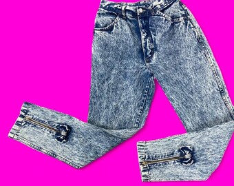 80s Acid Washed skinny jeans with zippers and bow at the ankle 26"/25.5"