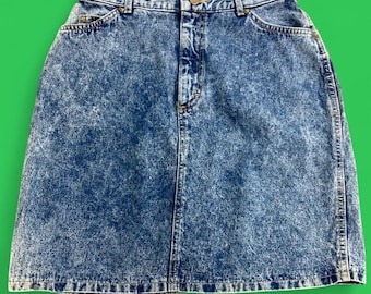 Lee Women's 90s Acid Wash skirt 30"