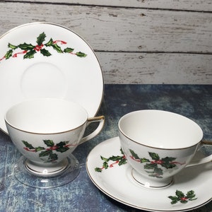 Set of 2 Lefton Christmas teacup and saucer sets-holly and berries number 03028-collectible dinnerware-cardinal and holly