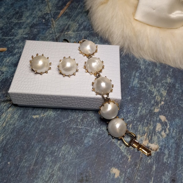 Coro bracelet and earring set-clip on earrings-pearlescent white cabochons-signed