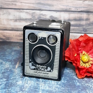Vintage Brownie camera-model D-vintage photography