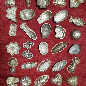 30 pcs Vintage Czech Metal Cookie & Chocolate Molds Set 〰 Czechoslovakia 1960s-80s 〰 Retro Metal Molds 〰 Christmas Baking 〰 Collectible