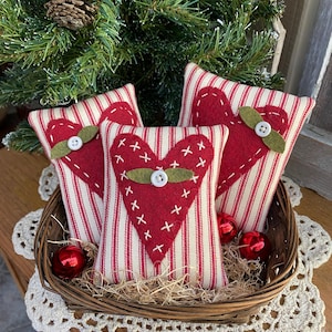PDF* HUGS and KISSES #249 - Valentinstag Herz Kissen Muster- Primitive Ornament- Schale Füller- Kleines Kissen- Girlande