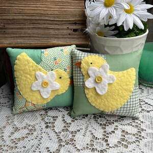 PDF* EASTER CHICK Pillow Pattern - #305 - Spring Easter Basket Sewing Directions, Peeps Bowl Filler, Small Pillow image 3