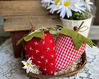STRAWBERRY - Farmhouse Summer - Tiered Tray Decor - Handmade Primitive -Red Wool - Fruit