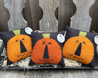 PDF* HALLOWEEN-JACKS Pattern #258 -Primitive-Fall-Pillow-Cyndy Fahey Designs - Bowl Filler Sewing Pattern -  Tiered Tray Decor - Farmhouse