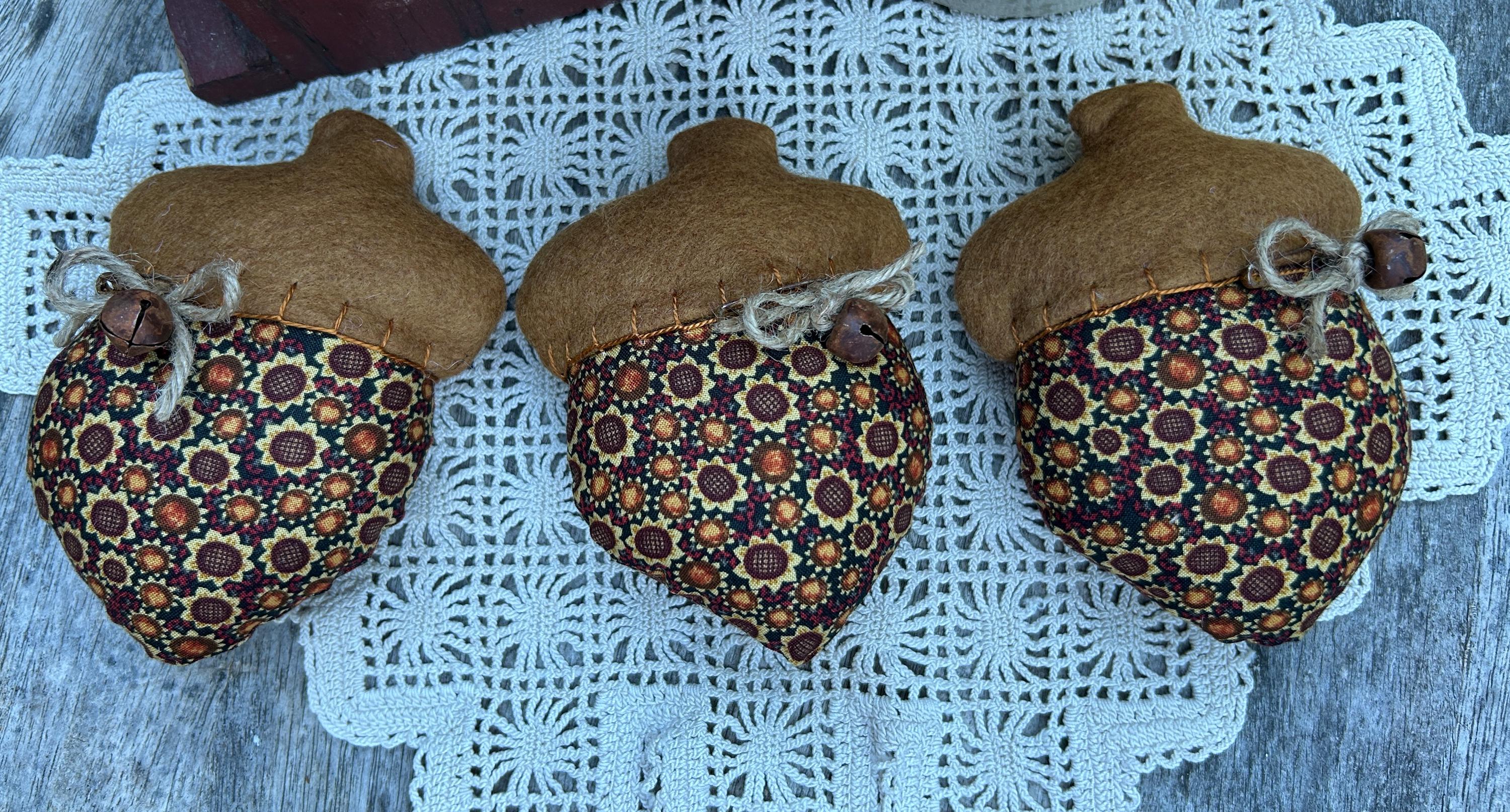 ACORN ORNAMENTS - Set of 3 - Primitive Fall Bowl Fillers - Tiered Tray ...