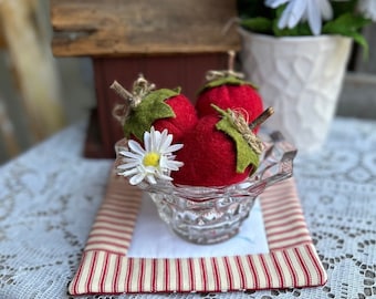 VINTAGE WOOL STRAWBERRIES - Set of 3 Red Wool Ornament Bowl Filler - Farmhouse Summer Tiered Tray Decor - Cyndy Fahey Designs - Fruit