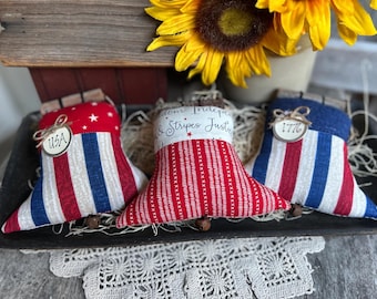 AMERICANA LIBERTY BELL  - Primitive Bowl Filler - Shelf Sitter - Tiered Tray Decor - Cyndy Fahey Designs - Patriotic Decor - 4th of July