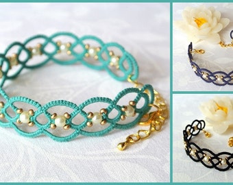 Beaded lace bracelet | tatted lace bracelet made in Italy | tatting jewelry | fiber jewelry |frivolité