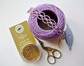 Beaded lace bracelet | tatted lace bracelet made in Italy | tatting jewelry | fiber jewelry |frivolité