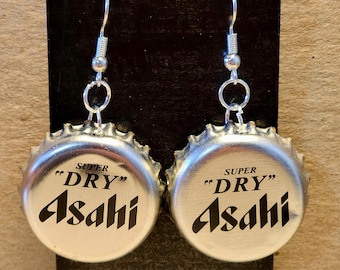 Pendientes colgantes con tapa de botella Asahi *Super Dry*