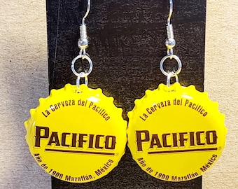 Pendientes colgantes con tapa de botella de Pacífico