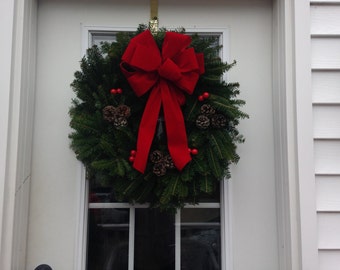 Maine Balsam Traditional Holiday Wreath