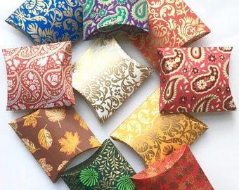 5 Pillow Pouch Box Set, Indian Wedding favor, Wedding Favor box, Pillow Pouch, Chocolate box, Paper box set, Holiday gift box, Diwali box