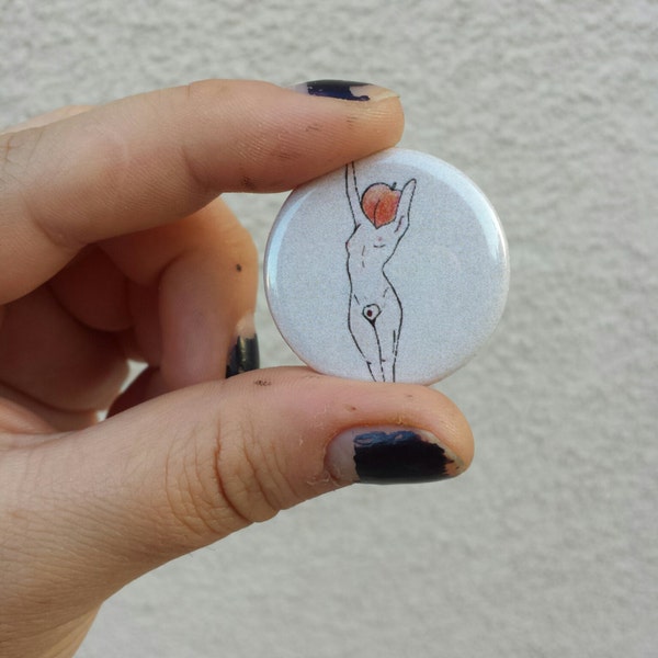 Venus of Peach Button