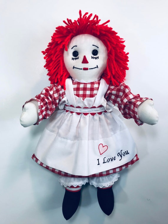 raggedy ann red dress  Treehouse Toys This figure is designed with the timeless Raggedy Ann Classic 12"