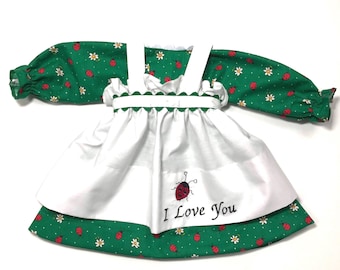 green emerald velvet dress Marcella & Raggedy Ann Miniatures Series main image 0