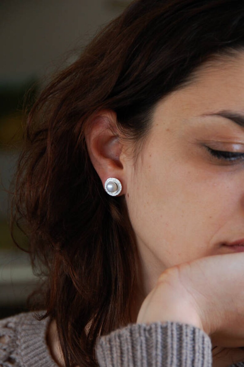 Large Pearl Earrings Large Stud Earrings Bridal Stud Earrings Unique Stud Earrings Sterling Silver Stud Earrings Pearl Stud Earrings