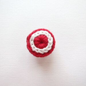 Red Crochet Lapel Bud Pin - Buttonhole - Small Pin - 7/8"
