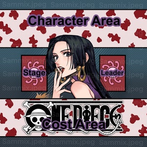 Puede incluir: Un tablero de juego con un &aacute;rea de personaje que presenta a una mujer con cabello largo y negro. El tablero tiene un patr&oacute;n de estampado de vaca rojo y blanco. El texto "Character Area" est&aacute; en la parte superior del tablero. El texto "Cost Area" est&aacute; en la parte inferior del tablero. El texto "One Piece" est&aacute; en el centro del tablero. El tablero tiene secciones para "Life", "Stage", "Leader", "Deck", "Don!!", y "Trash".