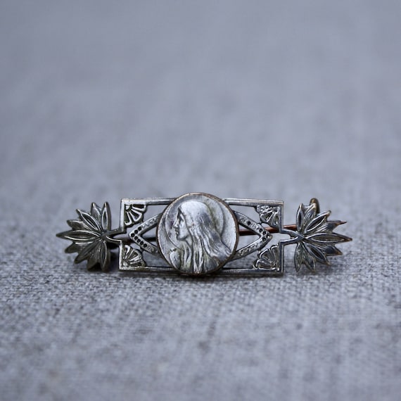 vintage French Art Deco brooch, silver metal broo… - image 1