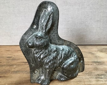 antique Anton Reiche hare chocolate mold early 20thC collectible Easter mold, 2pce metal 14cm, Easter bunny, lièvre Spring fertility symbols