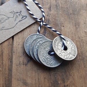 5 antique French 25 centimes coins with hole for jewellery, craft, decoration or collection, set of 5, liberté egalité solidarité, 1920-1939
