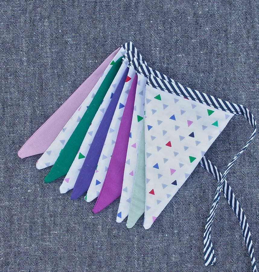 Bunting en Coton Biologique Fait à La Main, Guirlande Multicolore Tissu Recyclé, Décoration Intérieu