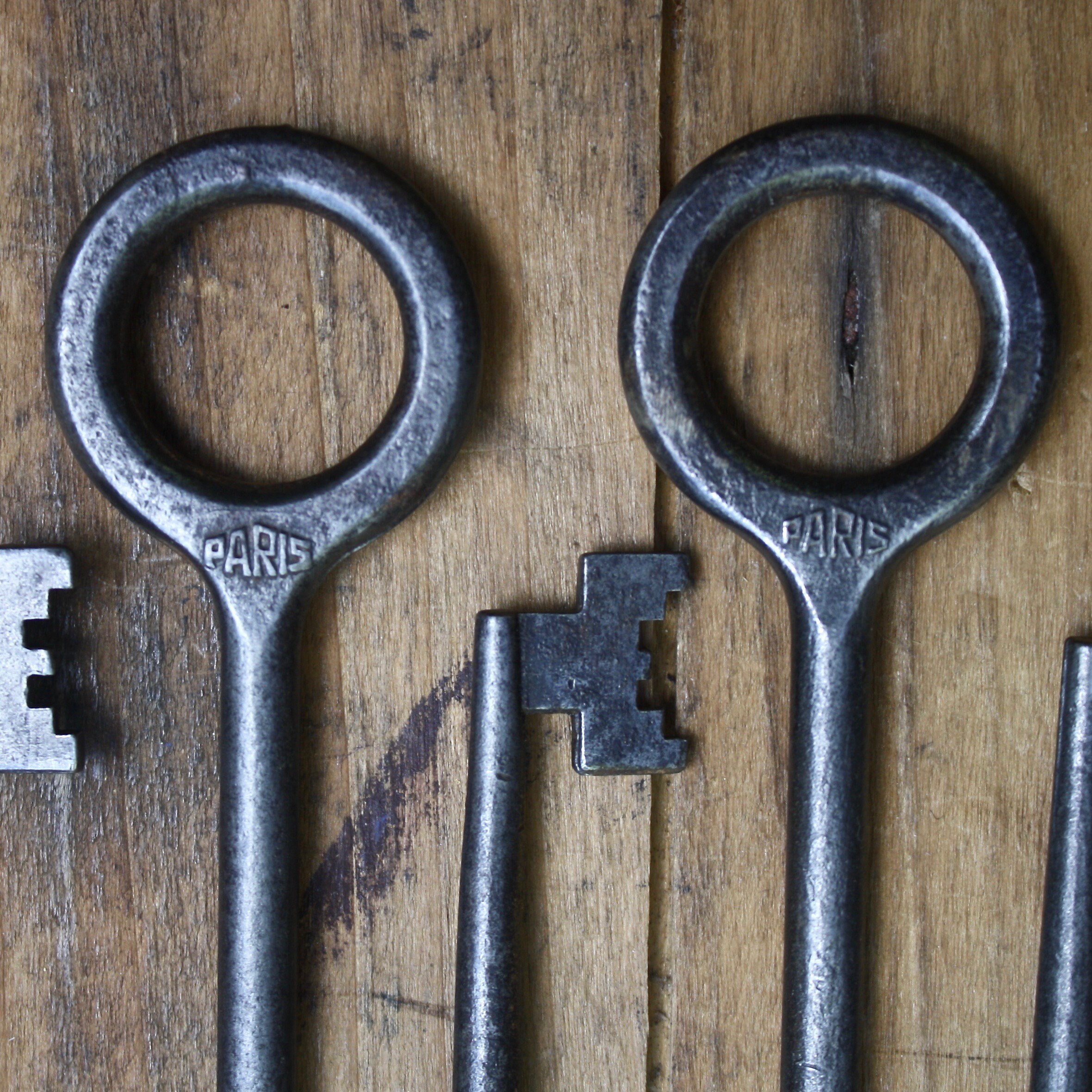 Rare Clé Art Déco Français Serrurier, Antique, Clés de Serrurier Paris, Made in France, en Fonte, Co