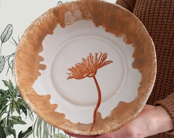 Botanical-inspired ceramic salad bowl