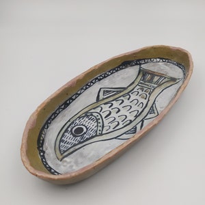 Plate, tray for all uses, special for sushi, made and decorated by hand with a fish drawing, small size. image 4