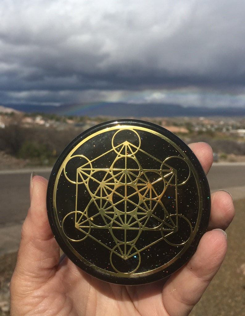 Orgone ASG super charging disc with 18K gold plated Metatron OR Flower of Life, Rhodizite, Magnetite, Elite Shungite 3 in, 1/2 in image 7